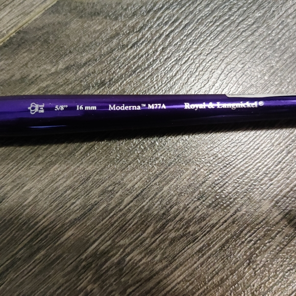 New Watercolour Paint Set and Brush - Picture 5 of 5